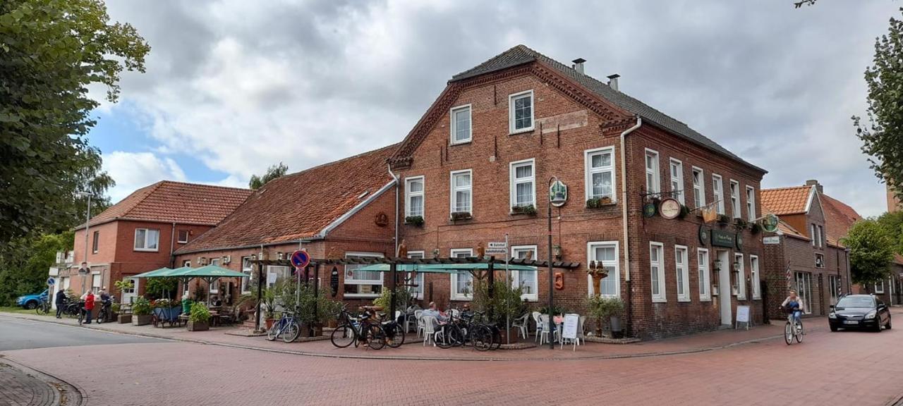 Landgasthof Hotel Zur Waage Marienhafe Exterior foto